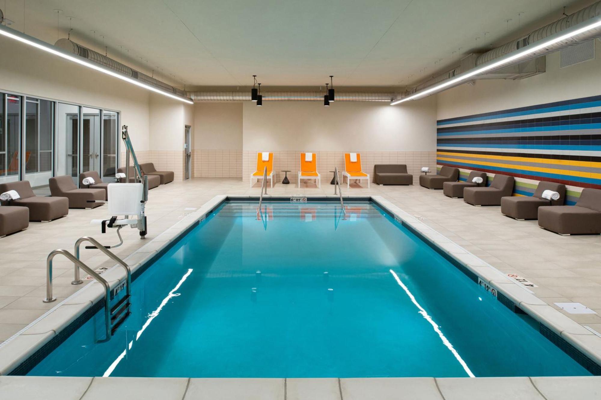 Aloft North Kansas City Ngoại thất bức ảnh